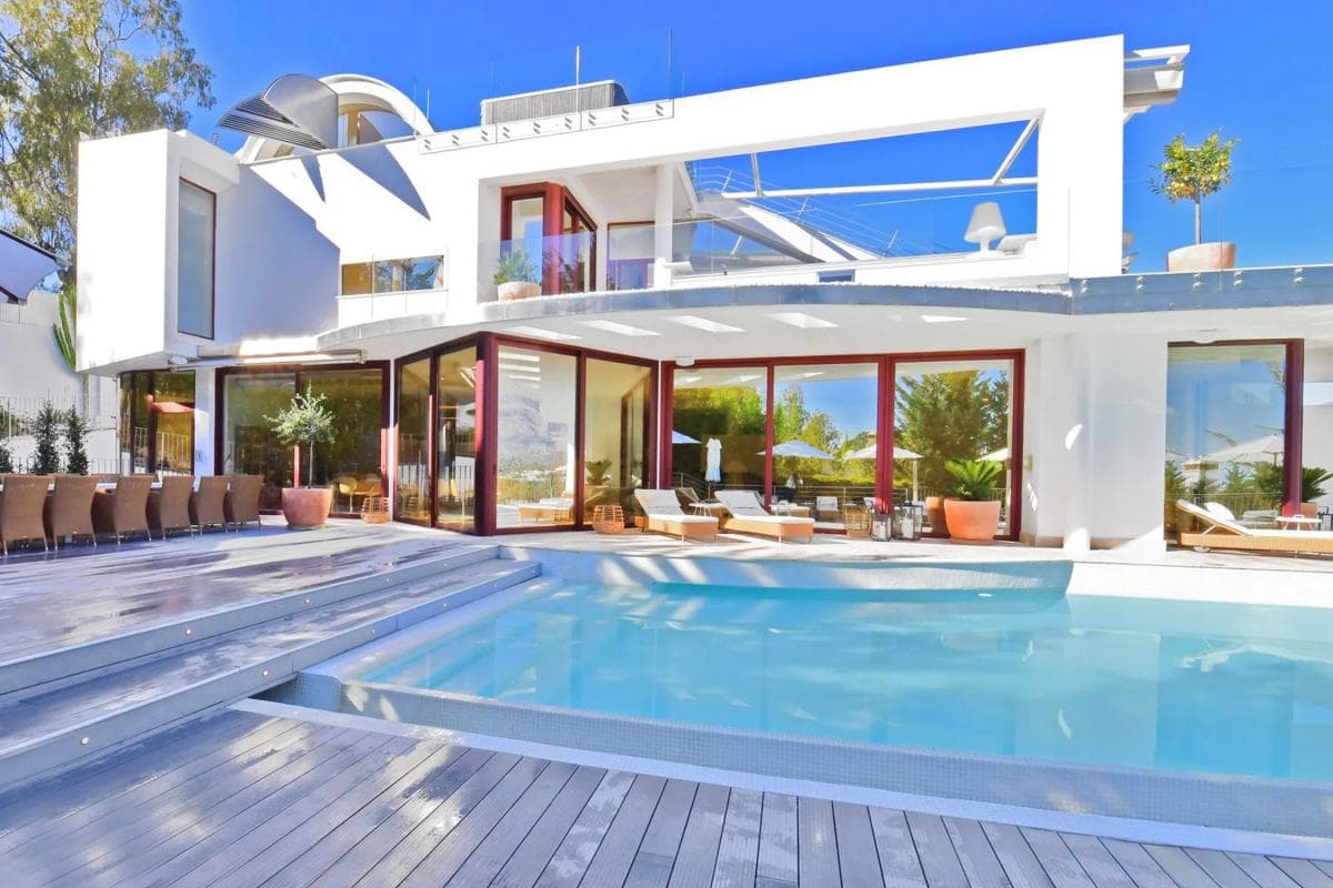 Sale of townhouse in Avenida Calderón de la Barca , Marbella photo 4