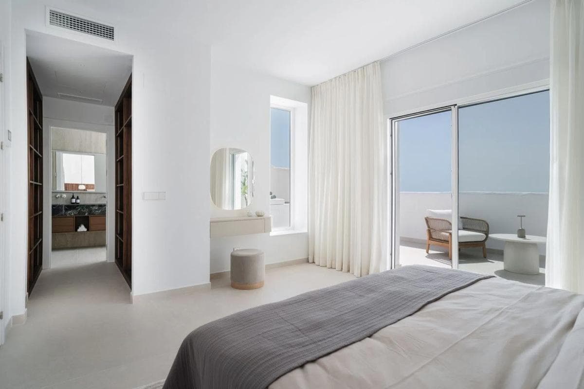 Sprzedaż duplexu w Calle Alcazar 16-D, Marbella photo 5