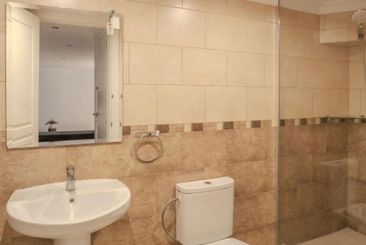 Propiedades en venta y alquiler en España photo 4