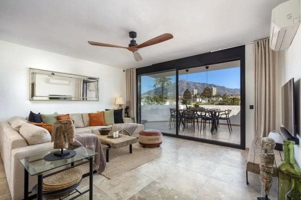 Duplex en venta en Barrio Las Brisas, Marbella thumbnail 2