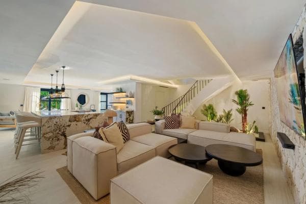 Chalet independiente en venta en Avenida Calderón de la Barca, 10, Marbella
thumbnail 2