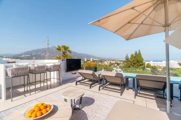 Chalet independiente en venta en Calle Real, Marbella
photo 1