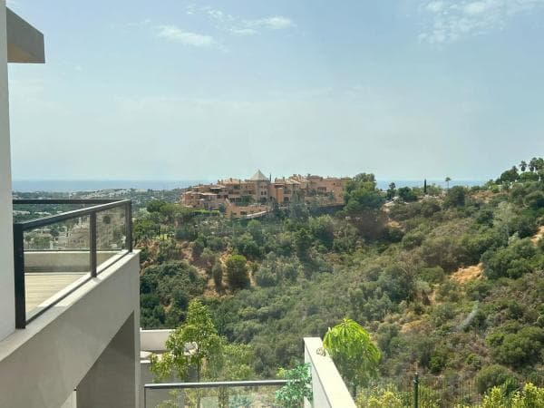 Duplex en venta en Calle Roma, 24 -19, Marbella thumbnail 2