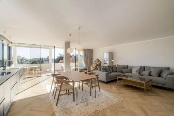 Piso en venta en Barrio Las Brisas, Marbella
thumbnail 2