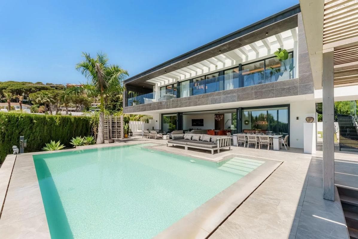 Sprzedaż niezależnego domku jednorodzinnego w Barrio Las Brisas, Marbella photo 2