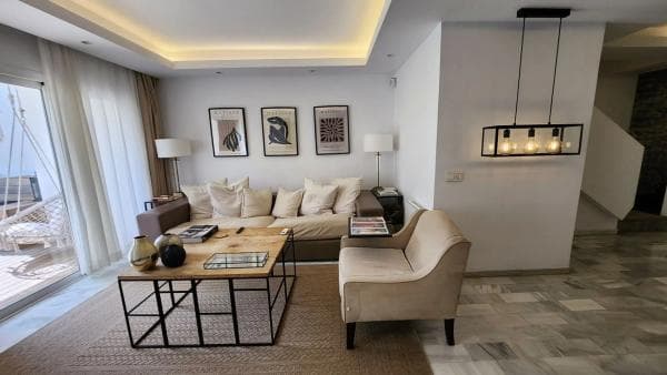 Duplex en venta en Calle Milan 28-D, 64 --63, Marbella photo 1