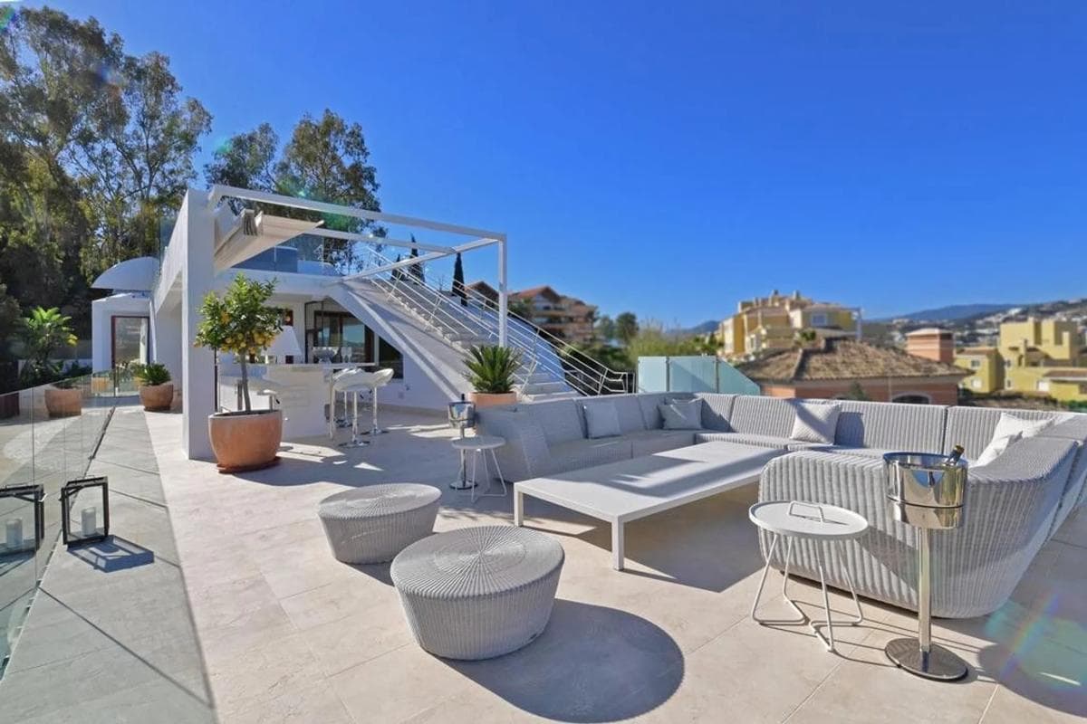 Venta de chalet independiente en Avenida Calderón de la Barca s/n, Marbella
photo 3