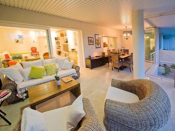 Venta de piso en Barrio Las Brisas, Marbella
thumbnail 1