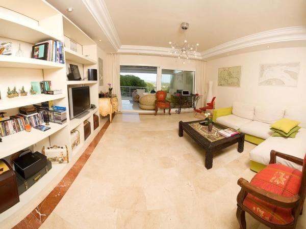 Venta de piso en Barrio Las Brisas, Marbella
thumbnail 2