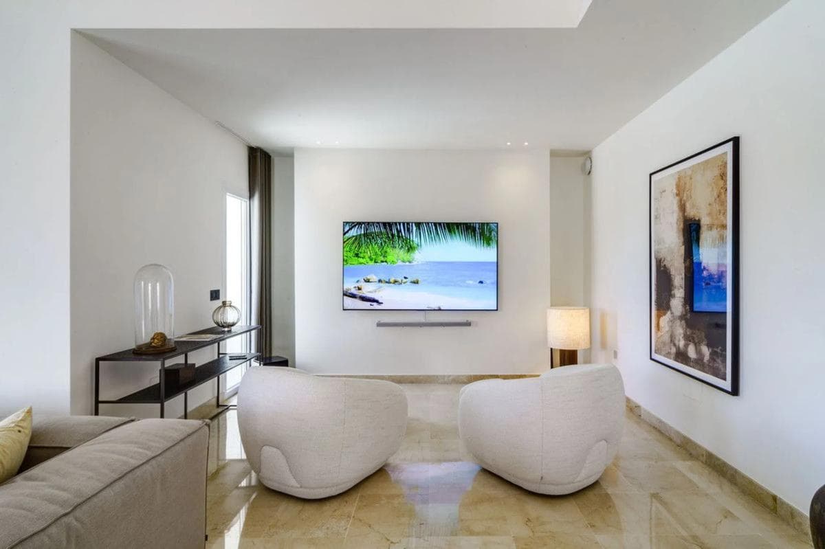 Venta de chalet independiente en Calle Artemisa, Marbella
photo 3