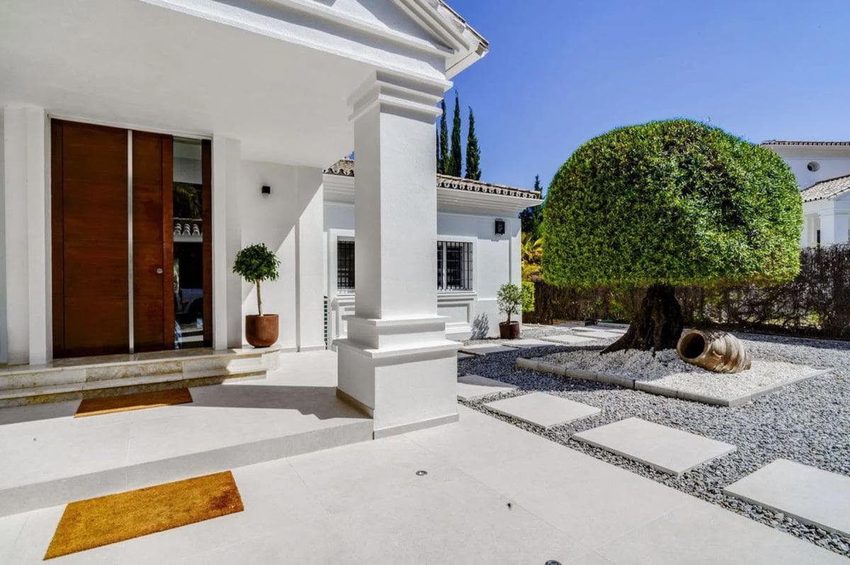 Venta de chalet independiente en Calle Artemisa, Marbella
photo 5