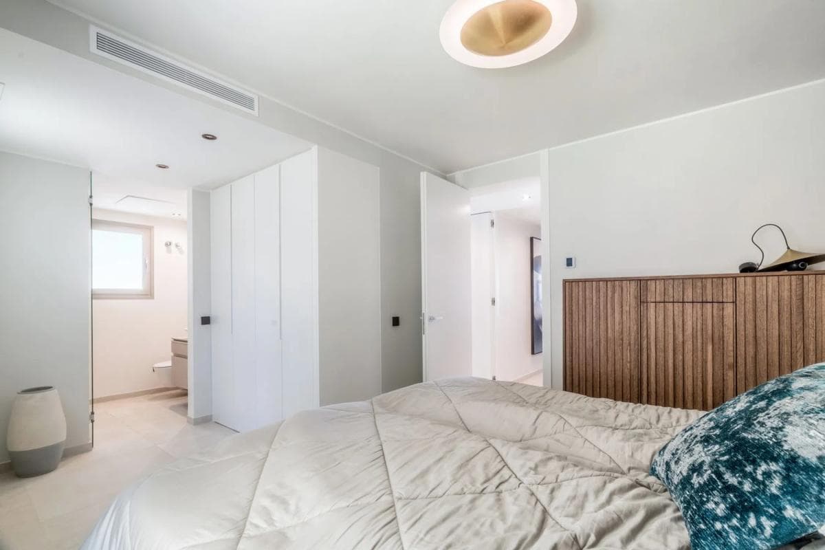 Venta de piso en Barrio Los Naranjos, Marbella
photo 3