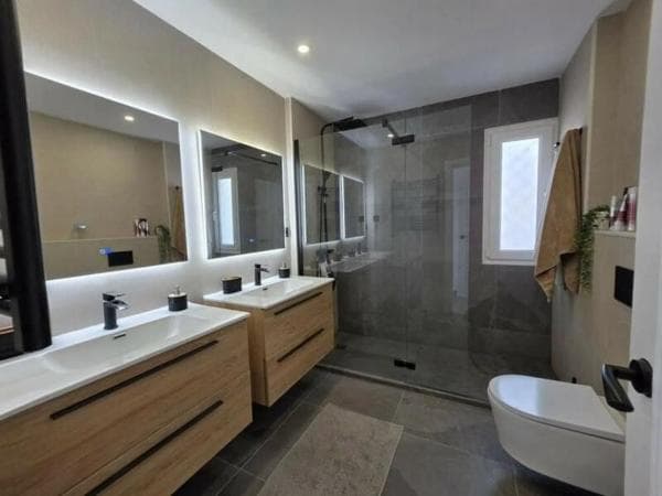Duplex en venta en Urbanizacion N Andalucia 1H, Marbella thumbnail 2