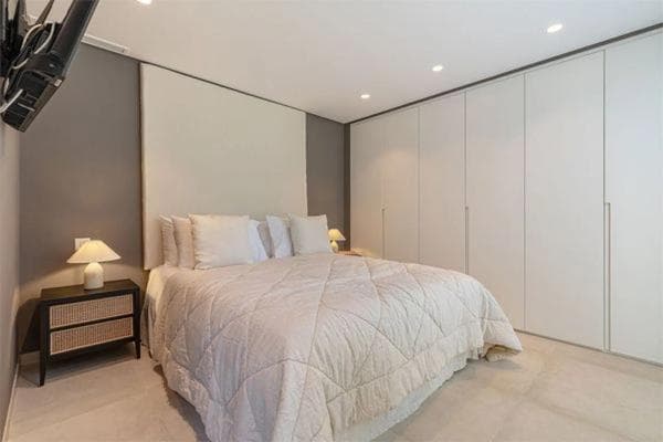Chalet independiente en venta en Calle Orión, Marbella
thumbnail 1
