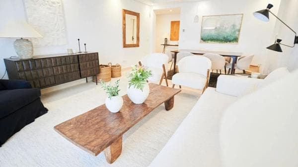 Piso en venta en Urbanizacion N Andalucia J, 9, Marbella
thumbnail 1