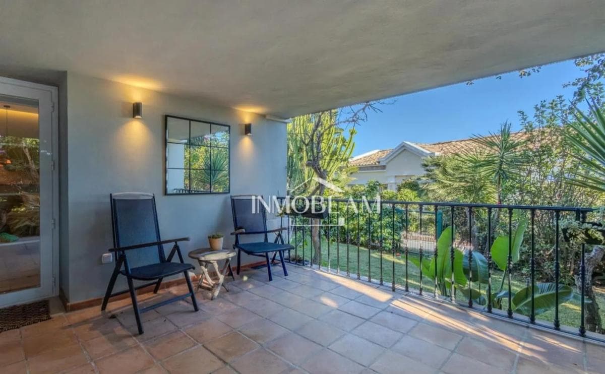 Venta de chalet independiente en Calle Pléyades, Marbella
photo 2