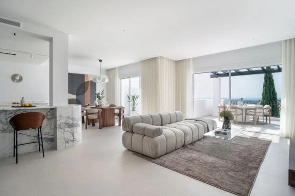 Duplex en venta en Barrio Los Naranjos, Marbella photo 1