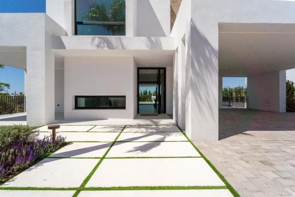 Chalet independiente en venta en Calle Sirio, 323, Marbella
thumbnail 1