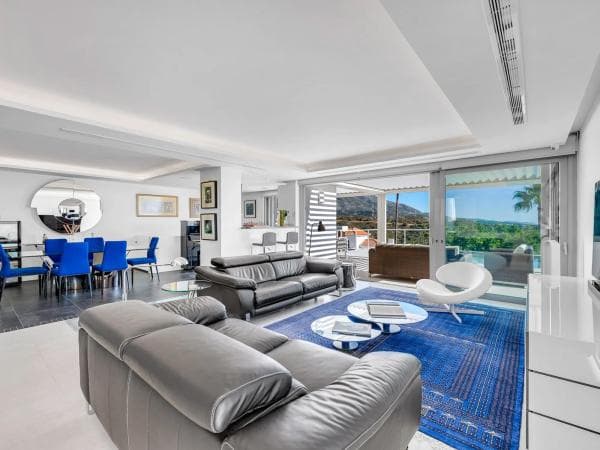 Chalet independiente en venta en Urbanizacion Lomas de Nueva Andalucia, Marbella
thumbnail 2