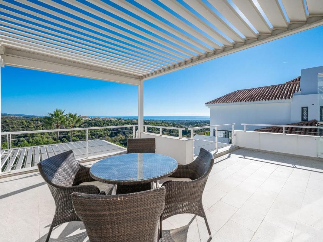 Venta de chalet independiente en Urbanizacion Lomas de Nueva Andalucia, Marbella
photo 4