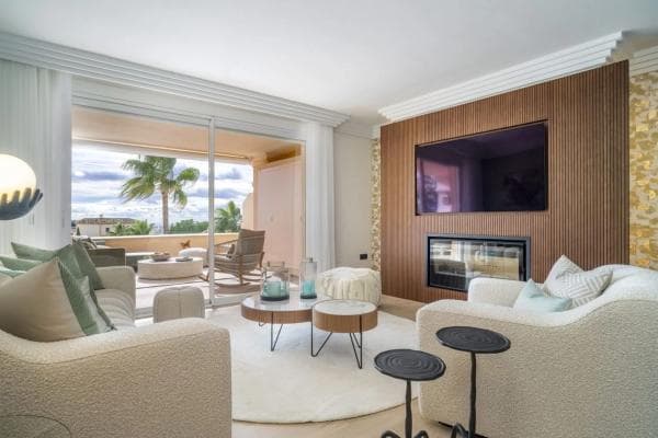 Piso en venta en Barrio Los Naranjos, Marbella
thumbnail 2