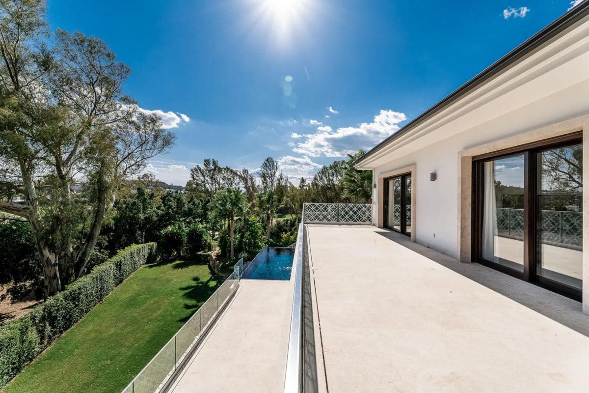 Venta de chalet independiente en Calle Ganimedes, Marbella
photo 4