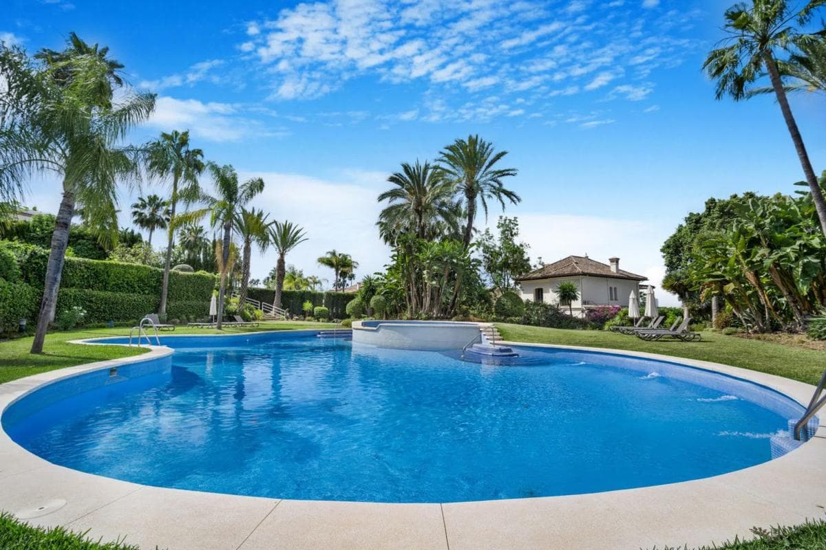 Sprzedaż mieszkania w Barrio Los Naranjos, Marbella
photo 5