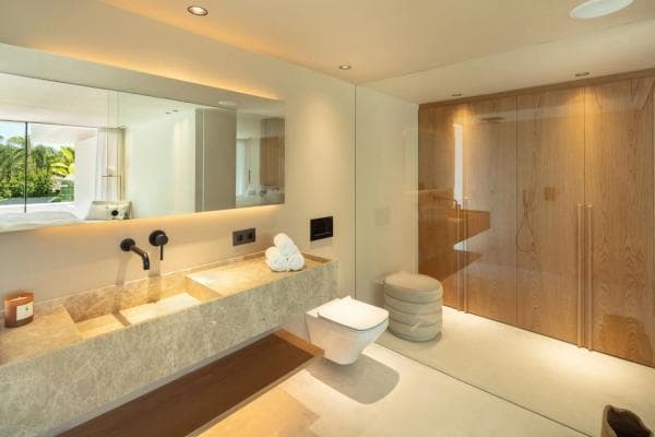Chalet independiente en venta en Calle Auriga, Marbella
thumbnail 2