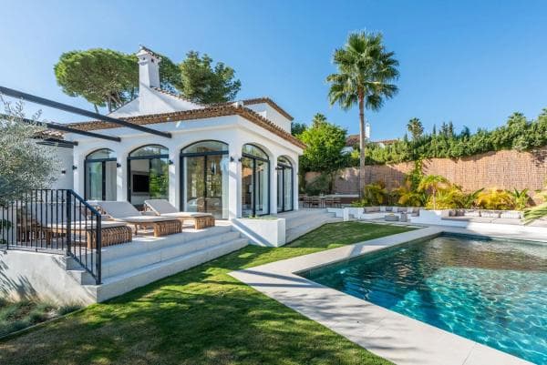 Chalet independiente en venta en Urbanizacion N Andalucia 8H, 7, Marbella
thumbnail 1