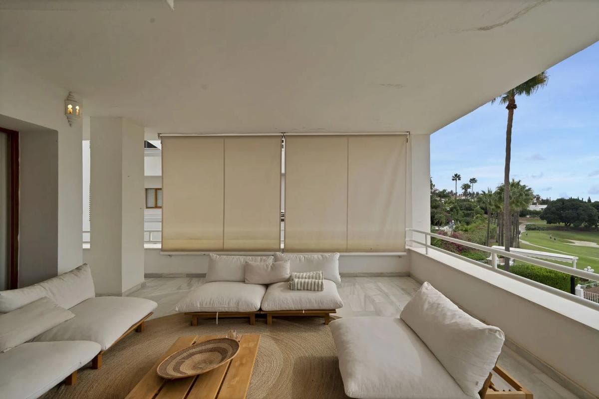 Sale of apartment in Urbanizacion N Andalucia 3F, Marbella
photo 3
