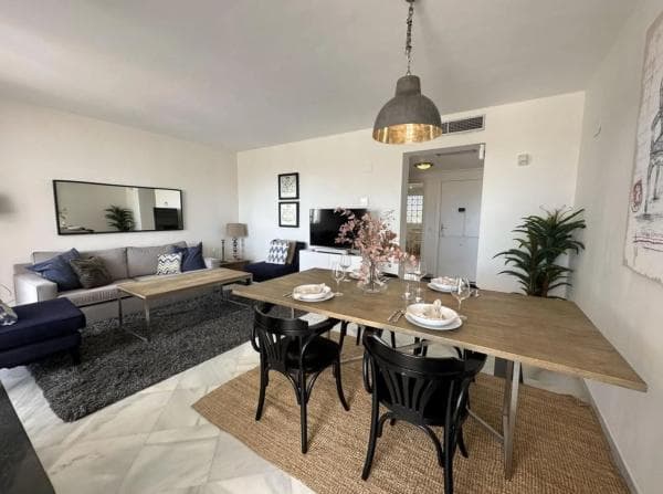 Duplex en venta en Barrio Los Naranjos, Marbella photo 1