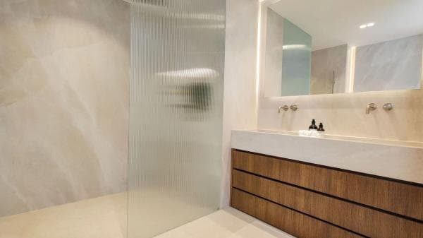 Duplex en venta en Calle Tucán, Marbella photo 1