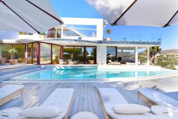 Chalet independiente en venta en Avenida Calderón de la Barca, 4 -66, Marbella
photo 1