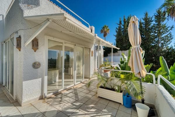 Chalet independiente en venta en UR NUEVA ANDALUCIA 6L, 25, Marbella
thumbnail 1