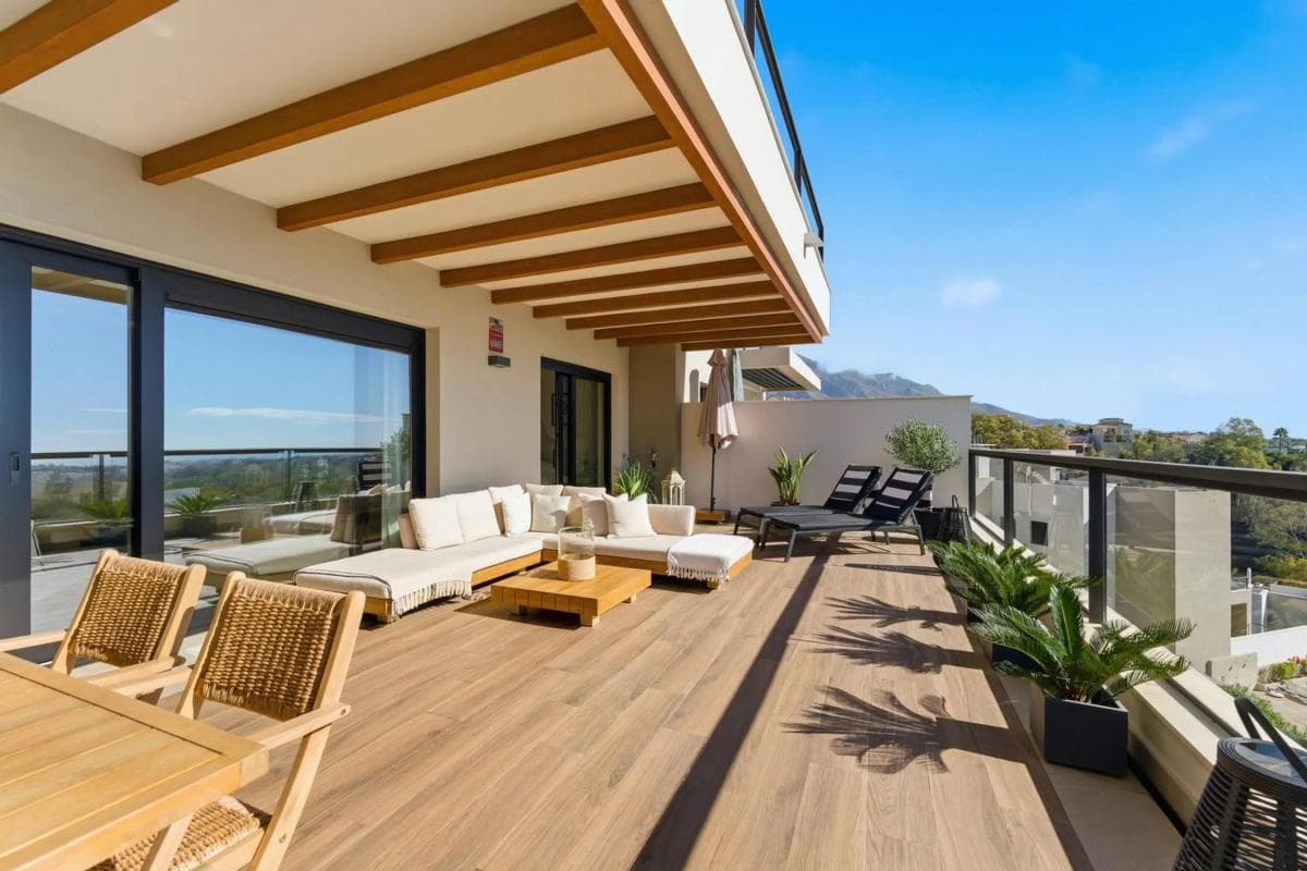 Sale of apartment in Urbanizacion N Andalucia J, Marbella
photo 2