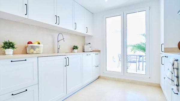 Piso en venta en Calle 2-K, Marbella
thumbnail 2