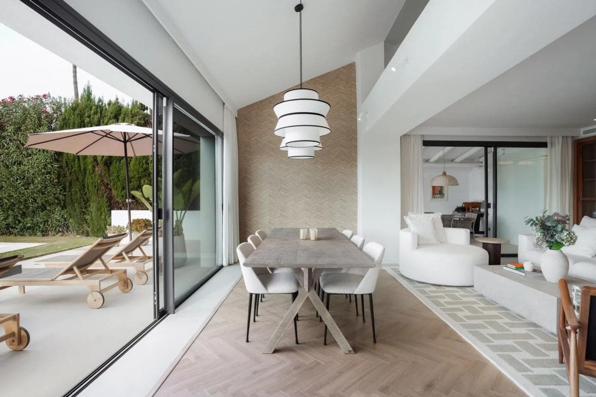 Venta de chalet independiente en Barrio Los Naranjos, Marbella
photo 4