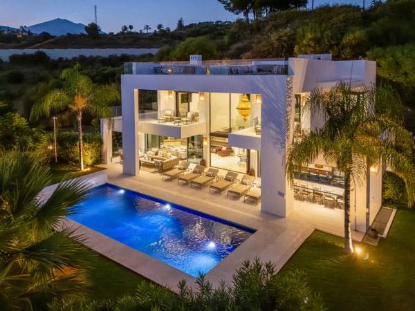 Chalet independiente en venta en Urbanización N Andalucía 5f, 25 A, Marbella
photo 1