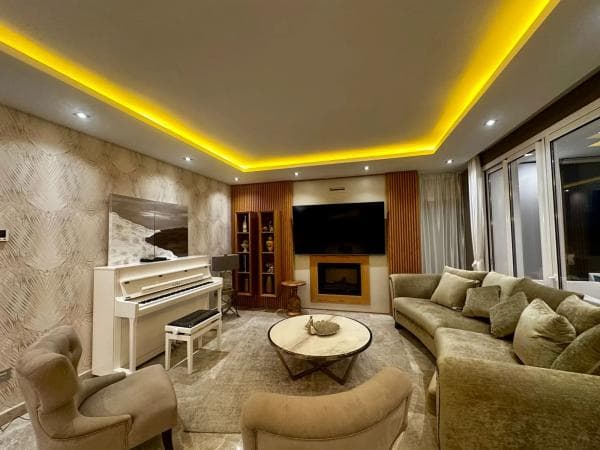 Duplex en venta en Barrio Los Naranjos, Marbella photo 1
