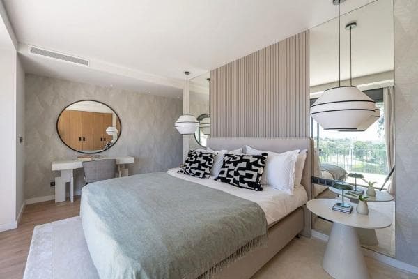 Chalet independiente en venta en Calle Sirio, 1 J, Marbella
thumbnail 1