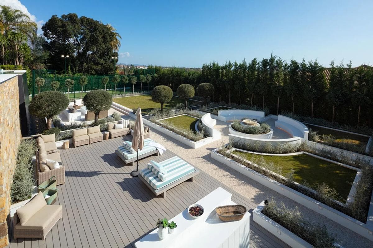 Venta de chalet independiente en Calle Pez Austral, 33, Marbella
photo 2