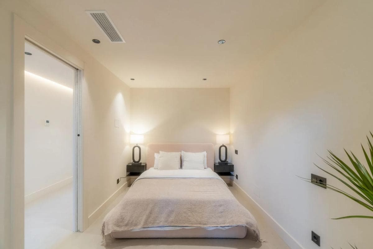 Venta de piso en Barrio Los Naranjos, Marbella
photo 5