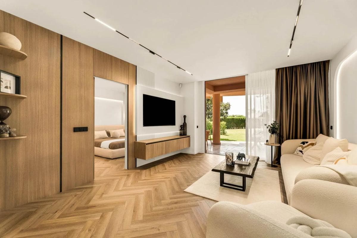 Venta de piso en AV CALDERON DE LA BARCA-NVA, Marbella
photo 5