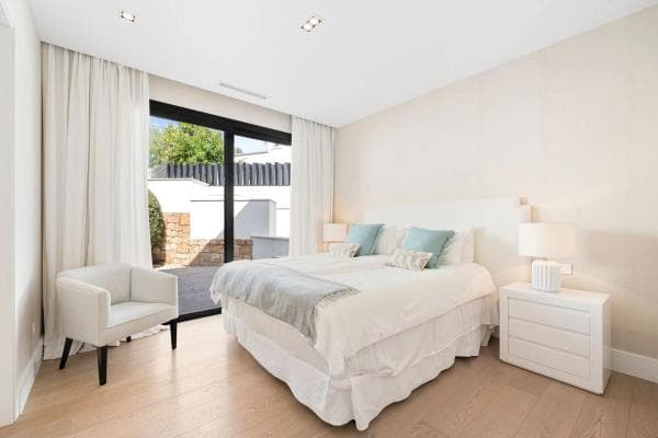 Chalet independiente en venta en CL CENTAURO-HAZA DEL CONDE, Marbella
thumbnail 2
