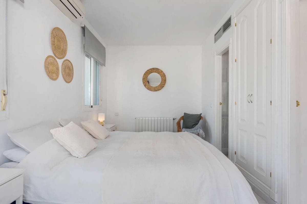 Venta de ático en Barrio Los Naranjos, Marbella photo 2