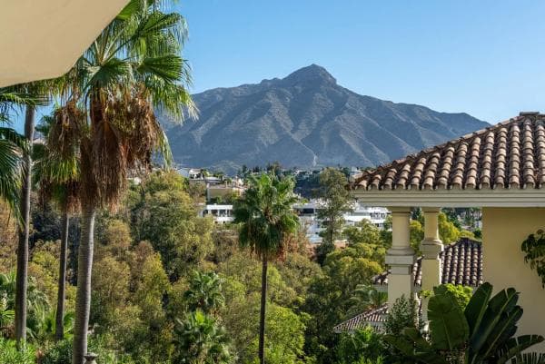 Piso en venta en UR N ANDALUCIA J, Marbella
thumbnail 2