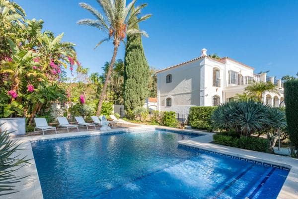 Chalet independiente en venta en Calle Centauro 6F, 15, Marbella
photo 1