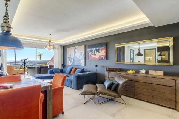 Piso en venta en Barrio Los Naranjos, Marbella
thumbnail 2