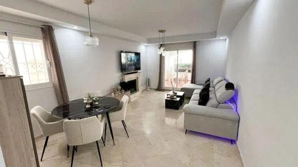 Piso en venta en Calle Auriga, 51, Marbella
thumbnail 1