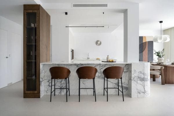 Duplex en venta en Barrio Los Naranjos, Marbella thumbnail 2
